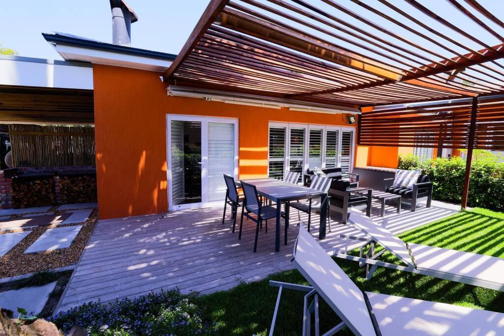 Garten Wohnung Mit Pool, 2 Schlafzimmer Ciudad del Cabo Exterior foto