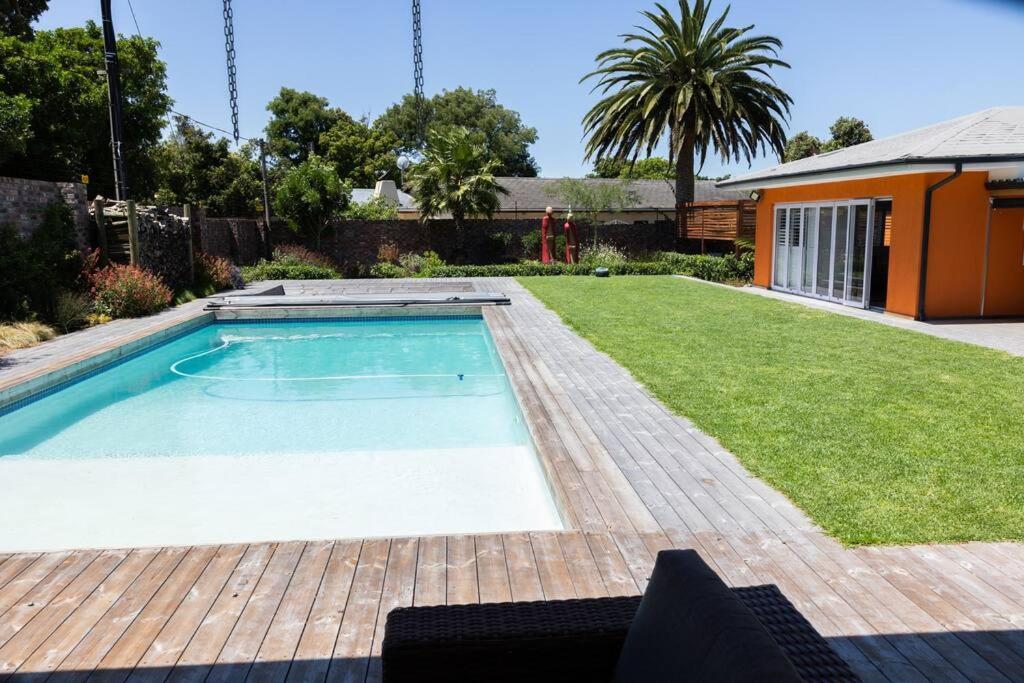 Garten Wohnung Mit Pool, 2 Schlafzimmer Ciudad del Cabo Exterior foto