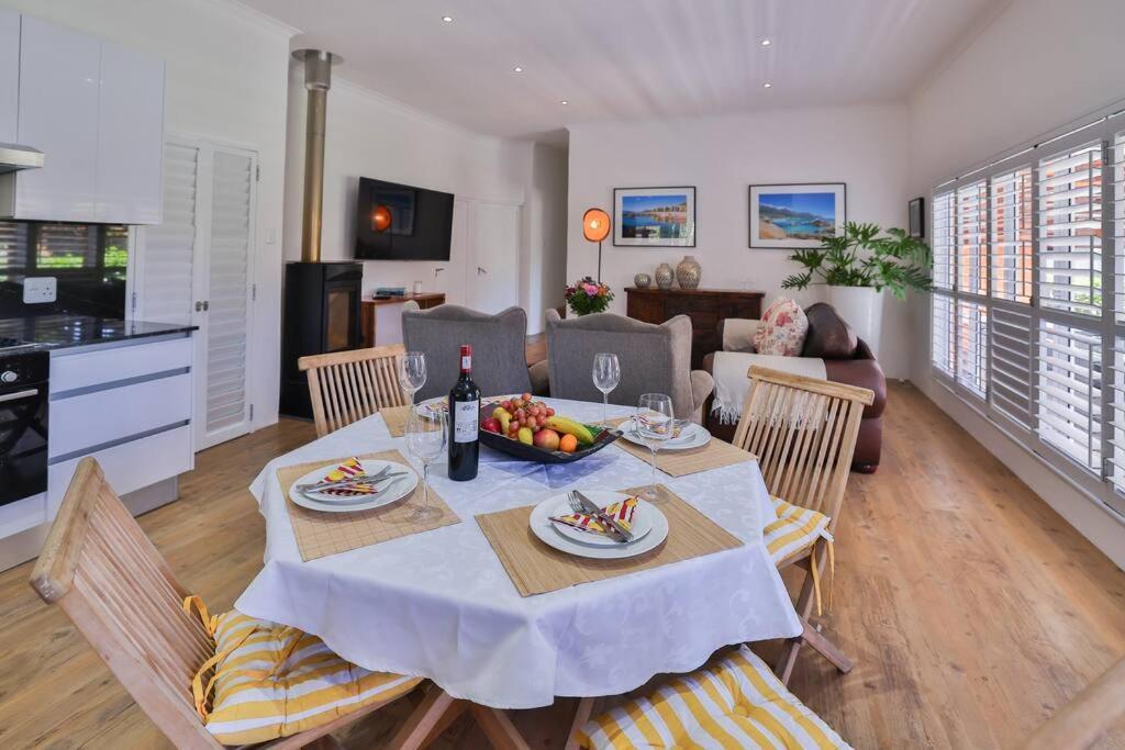 Garten Wohnung Mit Pool, 2 Schlafzimmer Ciudad del Cabo Exterior foto
